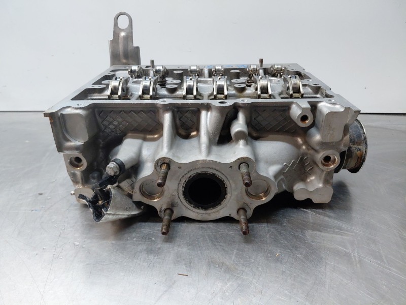 Recambio de culata para seat arona suv referencia OEM IAM   