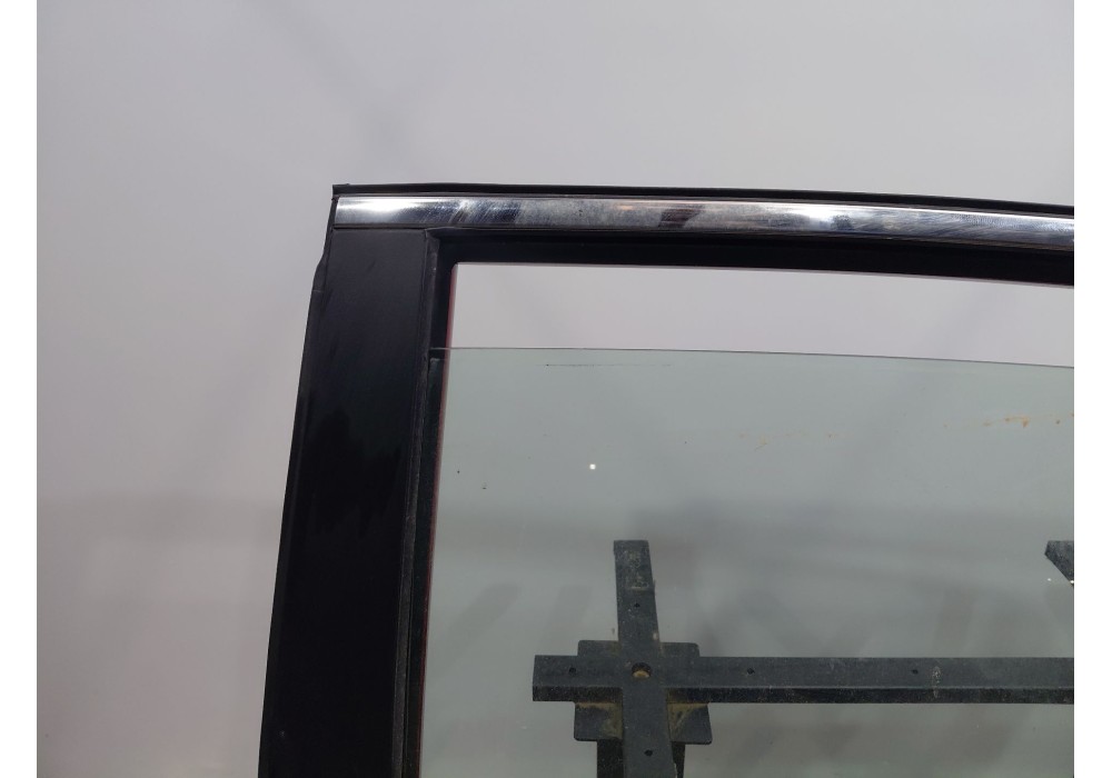 Recambio de puerta trasera izquierda para kia sportage concept referencia OEM IAM 77003F1000  