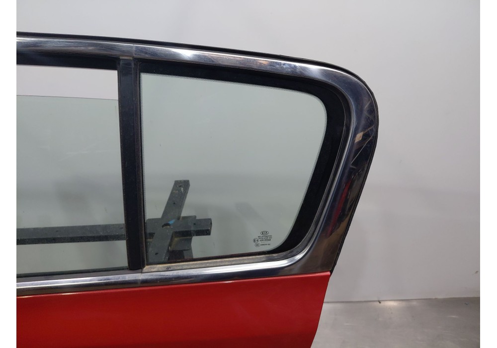 Recambio de puerta trasera izquierda para kia sportage concept referencia OEM IAM 77003F1000  