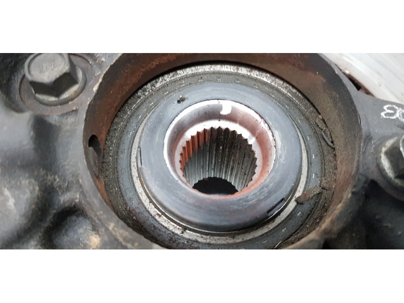 Recambio de mangueta delantera izquierda para hyundai tucson ix35 referencia OEM IAM 51715D7000  