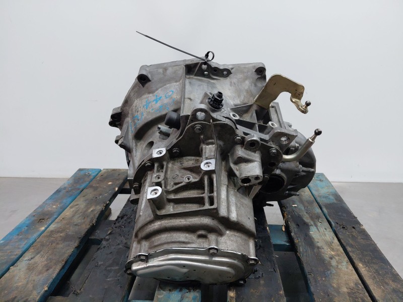 Recambio de caja cambios para peugeot partner standard 600kg referencia OEM IAM   