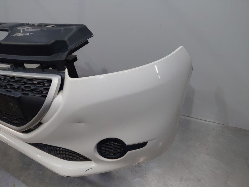 Recambio de paragolpes delantero para peugeot 208 acces referencia OEM IAM   