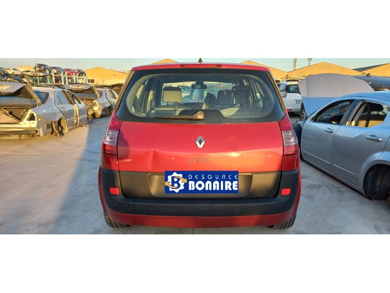 renault scenic ii del año 2004