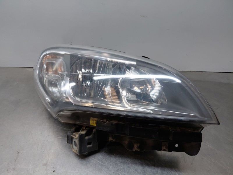 Recambio de faro derecho para fiat doblo ii cargo (263) multijet referencia OEM IAM   