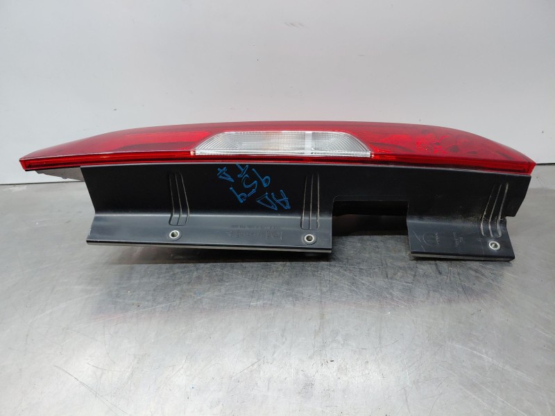 Recambio de piloto trasero derecho para fiat doblo ii cargo (263) multijet referencia OEM IAM   