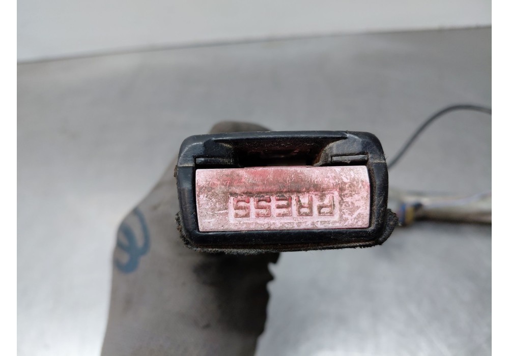 Recambio de pretensor airbag izquierdo para renault megane ii berlina 5p authentique referencia OEM IAM 8200616841 8200616857 