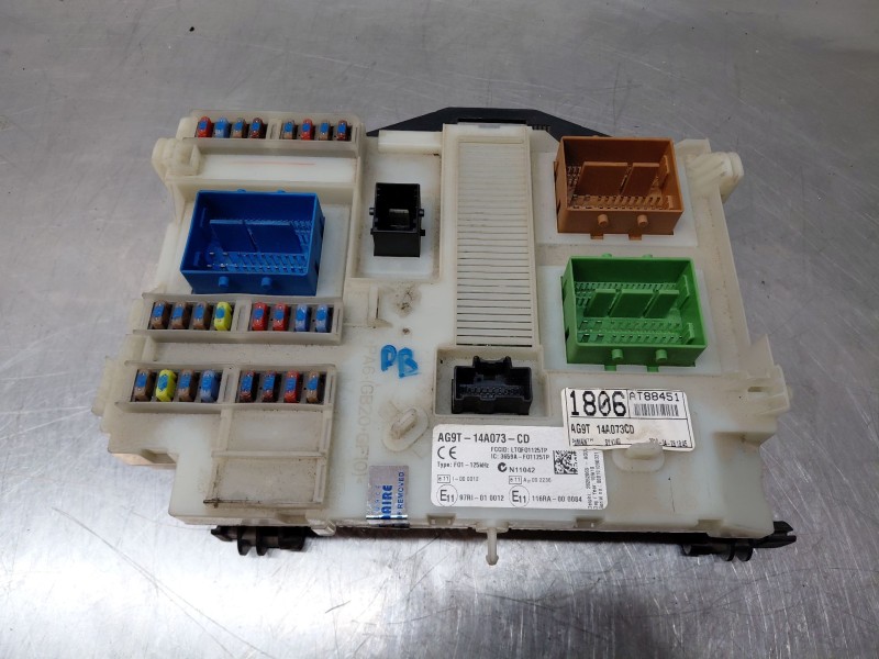 Recambio de caja reles / fusibles para ford s-max (wa6) 2.0 tdci referencia OEM IAM   