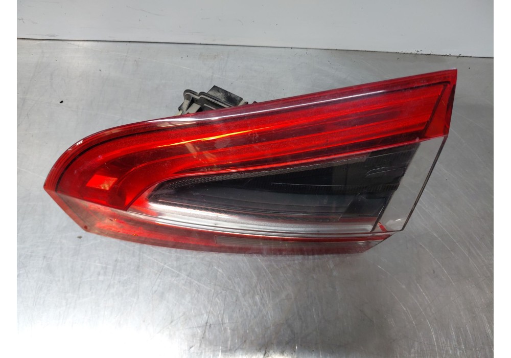 Recambio de piloto trasero derecho interior para ford s-max (wa6) 2.0 tdci referencia OEM IAM   