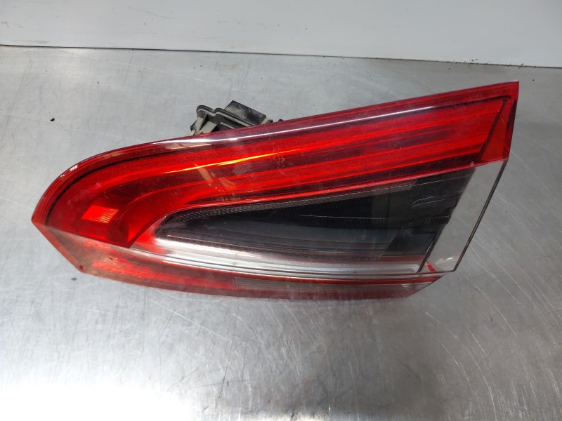 Recambio de piloto trasero derecho interior para ford s-max (wa6) 2.0 tdci referencia OEM IAM   