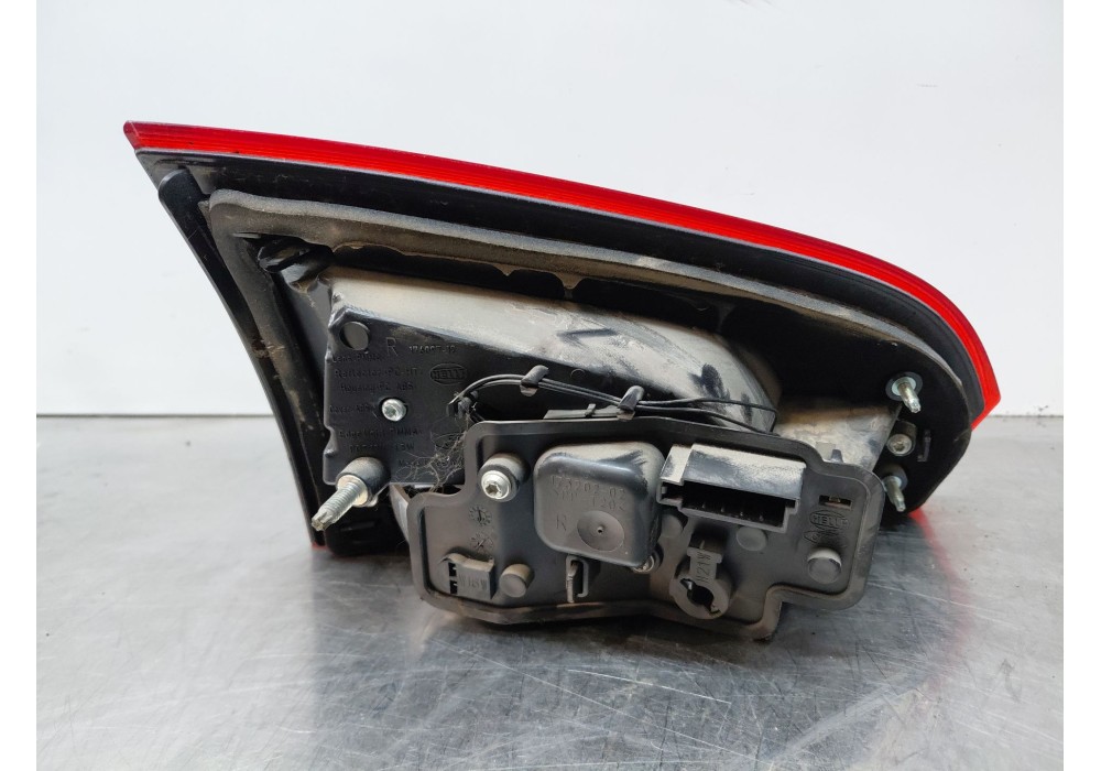 Recambio de piloto trasero derecho interior para ford s-max (wa6) 2.0 tdci referencia OEM IAM   