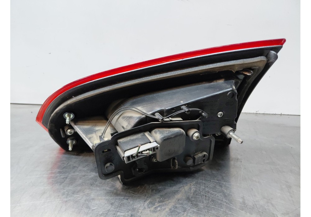 Recambio de piloto trasero izquierdo interior para ford s-max (wa6) 2.0 tdci referencia OEM IAM   