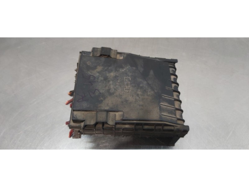 Recambio de caja reles / fusibles para volkswagen touran (1t1) advance referencia OEM IAM 1K0937124K  