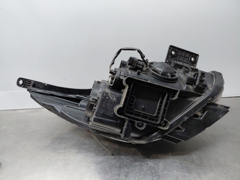 Recambio de faro izquierdo para kia niro concept referencia OEM IAM   