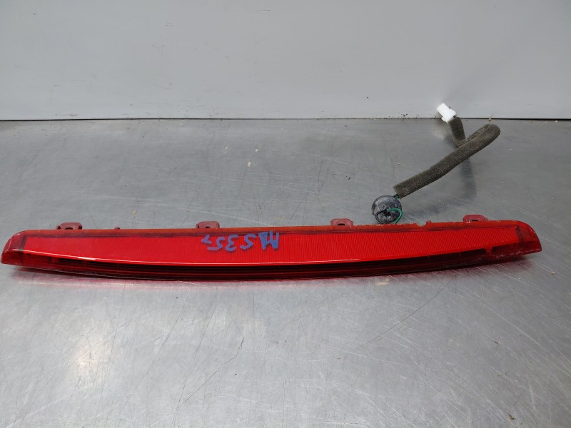 Recambio de luz central de freno para kia niro concept referencia OEM IAM   