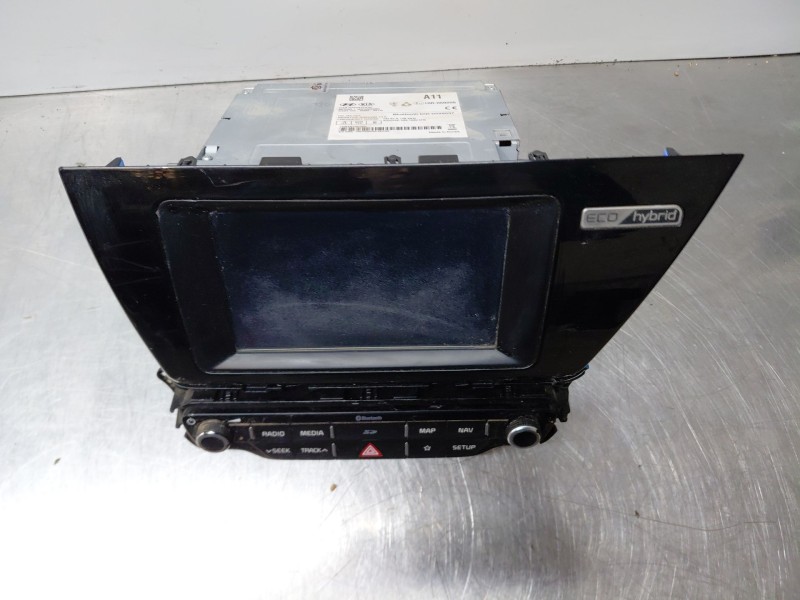 Recambio de pantalla multifuncion para kia niro concept referencia OEM IAM   