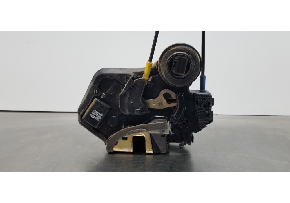 Recambio de cerradura puerta trasera izquierda para toyota corolla verso (r1) 1.8 luna referencia OEM IAM 690600F010  