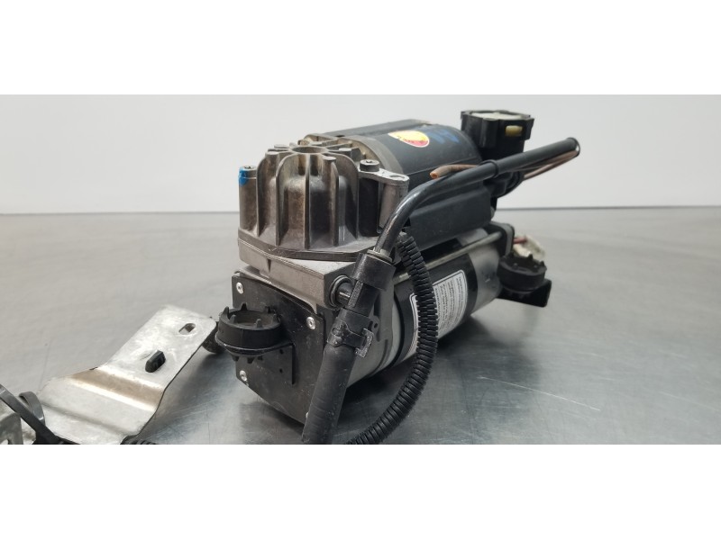 Recambio de bomba suspension para audi a8 (4e2) 4.2 quattro referencia OEM IAM 4E0616007B  