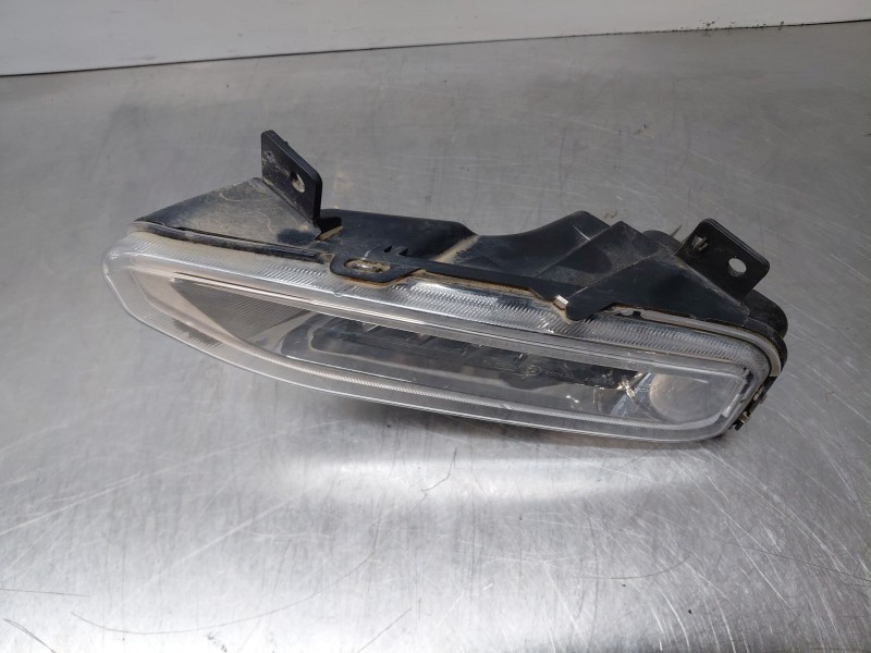Recambio de faro antiniebla izquierdo para nissan micra v (k14) acenta referencia OEM IAM   
