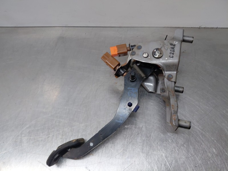 Recambio de pedal embrague para nissan micra v (k14) acenta referencia OEM IAM   