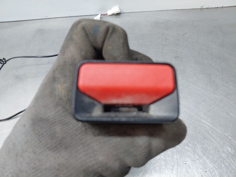 Recambio de pretensor airbag izquierdo para nissan micra v (k14) acenta referencia OEM IAM   