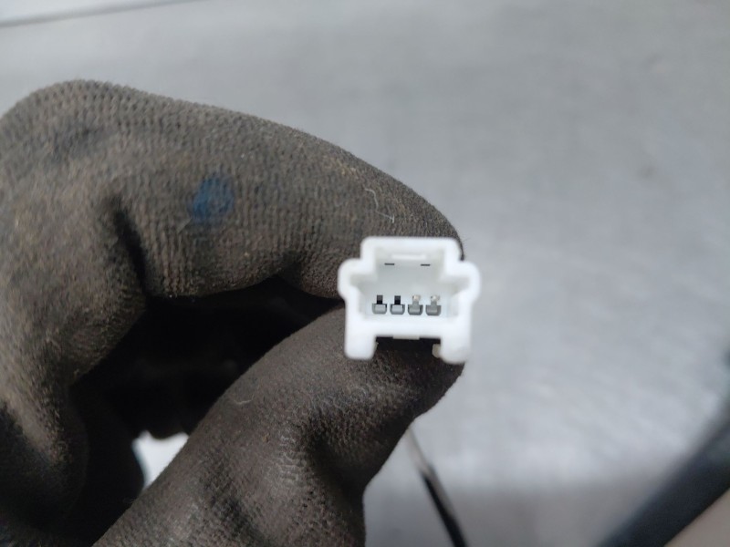 Recambio de pretensor airbag izquierdo para nissan micra v (k14) acenta referencia OEM IAM   