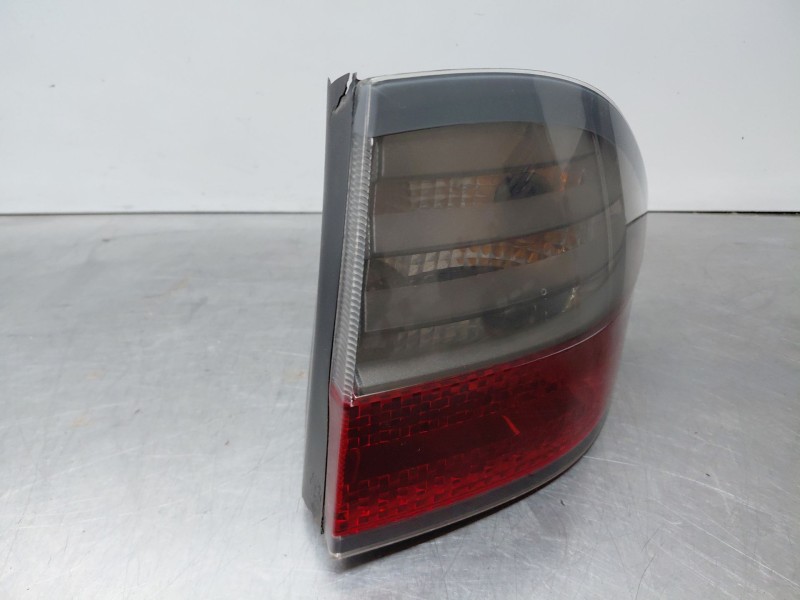 Recambio de piloto trasero derecho para ford s-max (wa6) 1.8 tdci referencia OEM IAM 1467472  