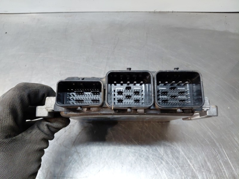 Recambio de centralita motor uce para ford s-max (wa6) 2.0 tdci referencia OEM IAM   