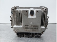 Recambio de centralita motor uce para renault grand scénic ii (jm0/1_) 1.9 dci (jm0g, jm12, jm1g, jm2c) referencia OEM IAM 82003