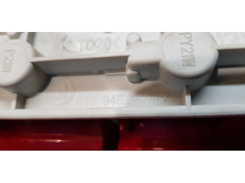 Recambio de piloto trasero izquierdo para skoda fabia (6y2/6y3) classic referencia OEM IAM 6Y6945095B  