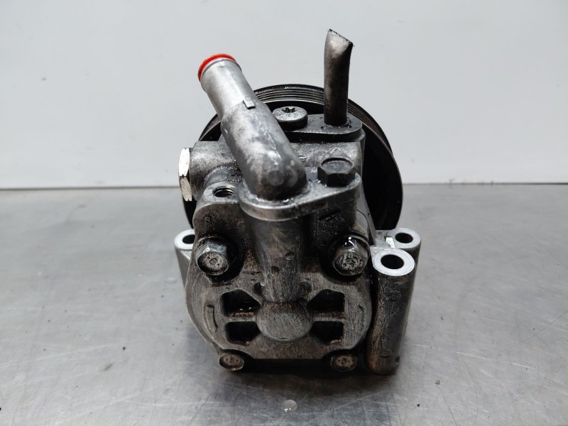 Recambio de bomba direccion para ford s-max (wa6) 1.8 tdci referencia OEM IAM 1674663  
