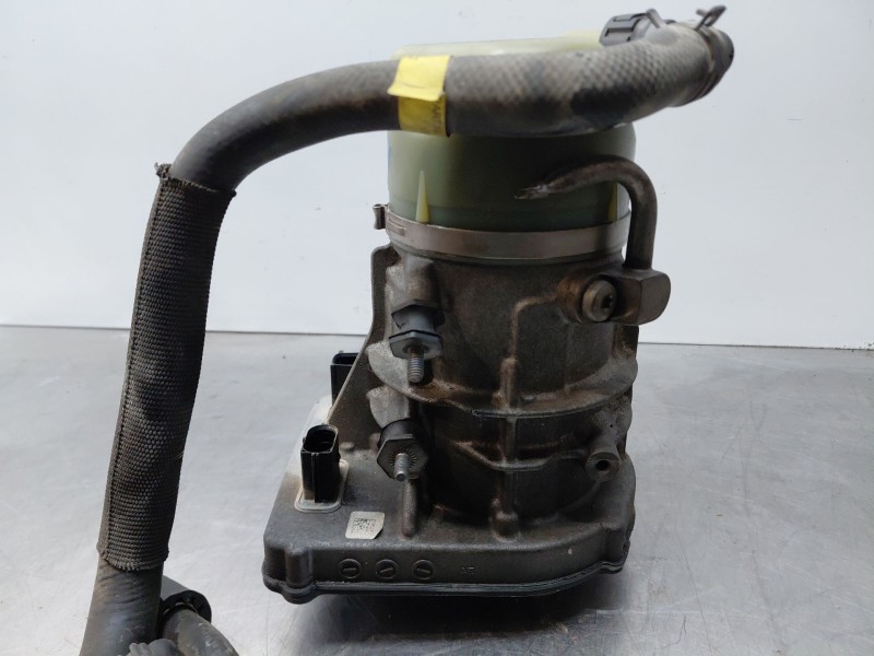 Recambio de bomba direccion para ford s-max (wa6) 2.0 tdci referencia OEM IAM   