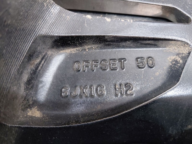 Recambio de llanta para hyundai i20 iii active referencia OEM IAM   