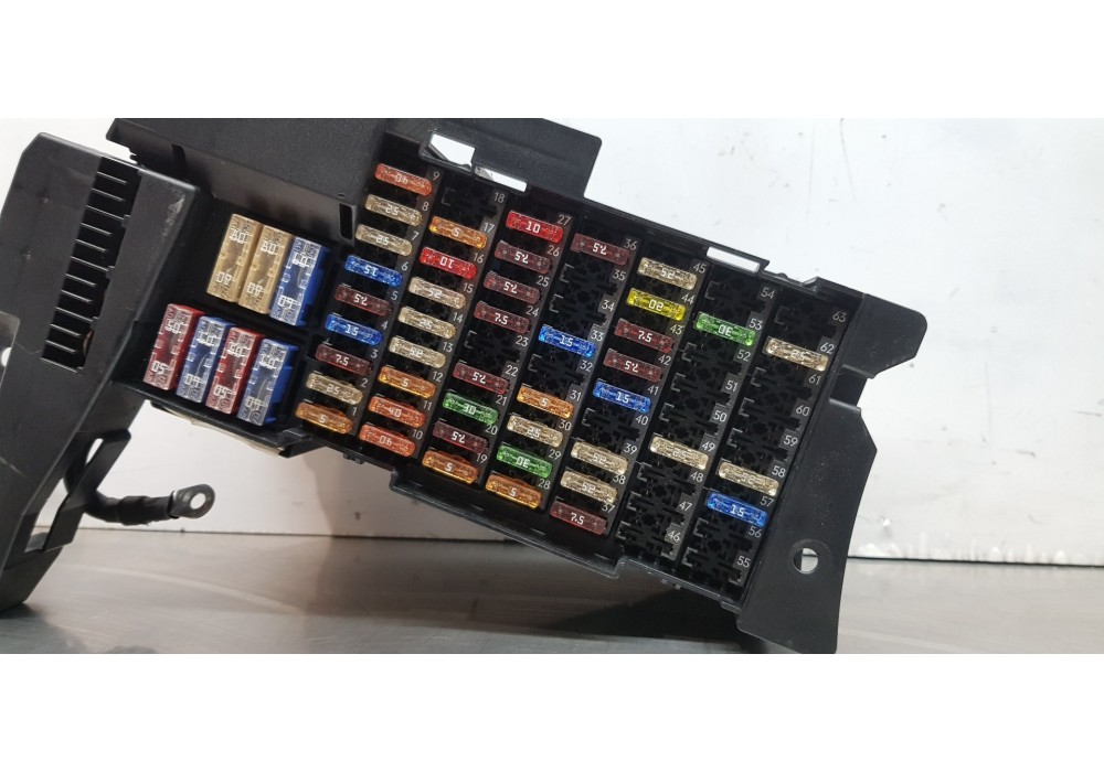 Recambio de caja reles / fusibles para mercedes clase a (w169) a 180 cdi (169.007) referencia OEM IAM 1695451740  