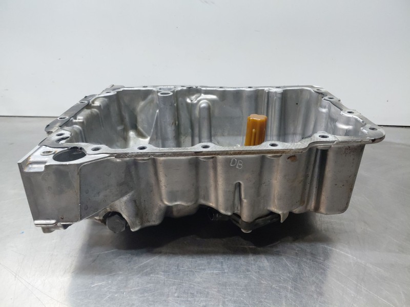 Recambio de carter para seat arona suv referencia OEM IAM 05C103601D 04C103603Q 