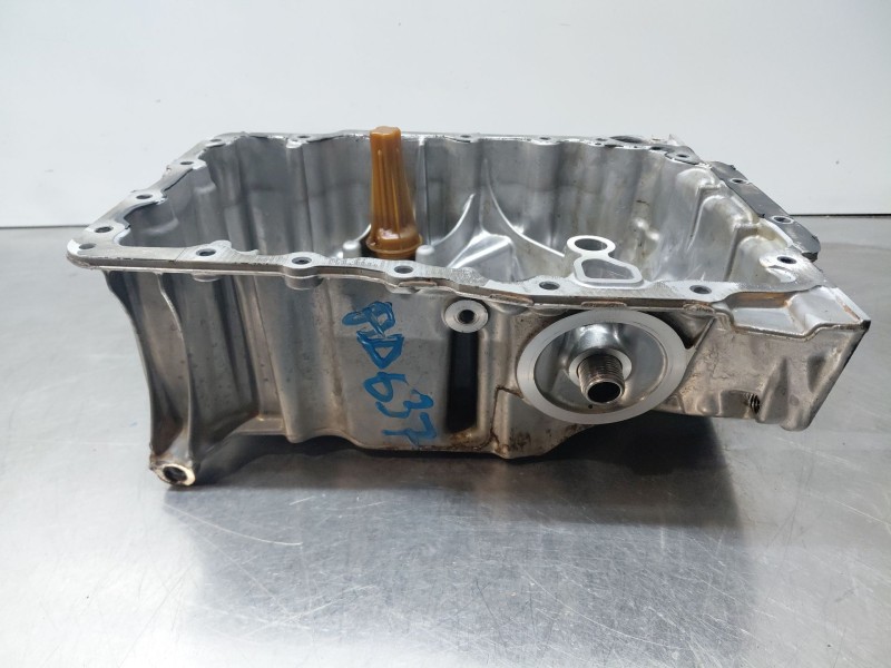 Recambio de carter para seat arona suv referencia OEM IAM 05C103601D 04C103603Q 