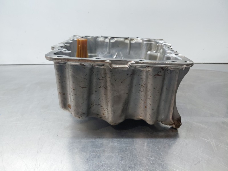 Recambio de carter para seat arona suv referencia OEM IAM 05C103601D 04C103603Q 