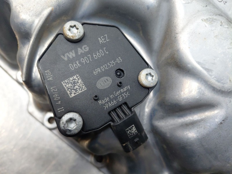 Recambio de carter para seat arona suv referencia OEM IAM 05C103601D 04C103603Q 