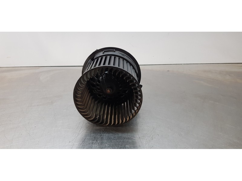 Recambio de motor calefaccion para peugeot 2008 (--.2013) active referencia OEM IAM T1013140A  