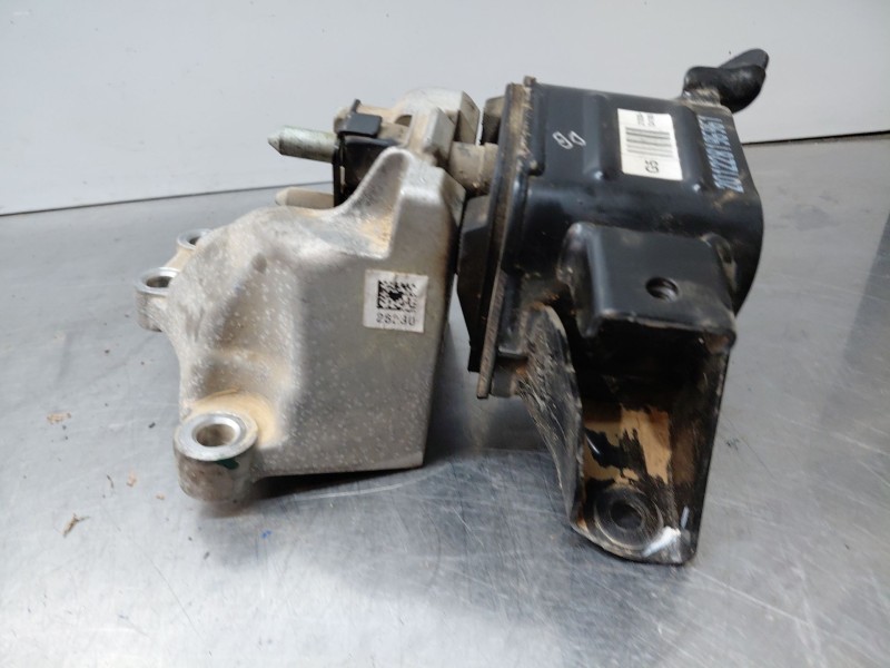 Recambio de soporte motor izquierdo para hyundai i30 (pde, pd, pden) 1.5 referencia OEM IAM   