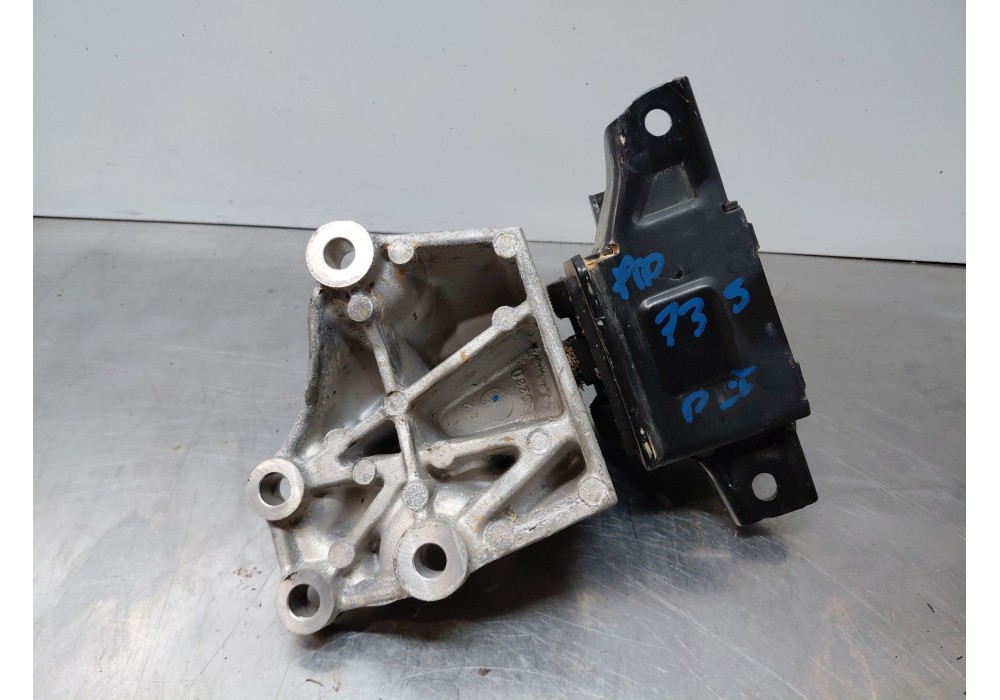 Recambio de soporte motor izquierdo para hyundai i30 (pde, pd, pden) 1.5 referencia OEM IAM   