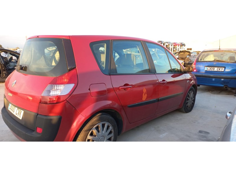 renault scenic ii del año 2004