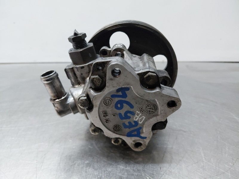 Recambio de bomba direccion para peugeot 807 (eb_) 2.2 hdi referencia OEM IAM   