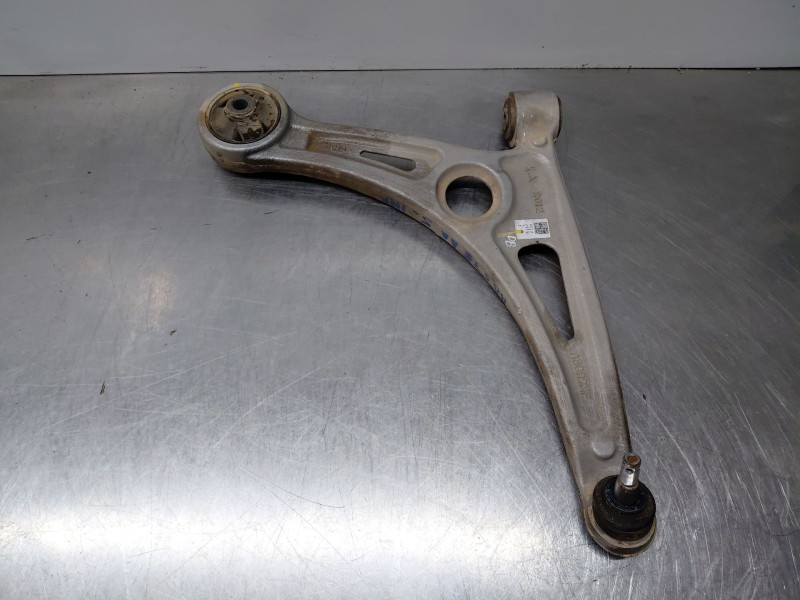 Recambio de brazo suspension inferior delantero derecho para kia niro concept referencia OEM IAM   
