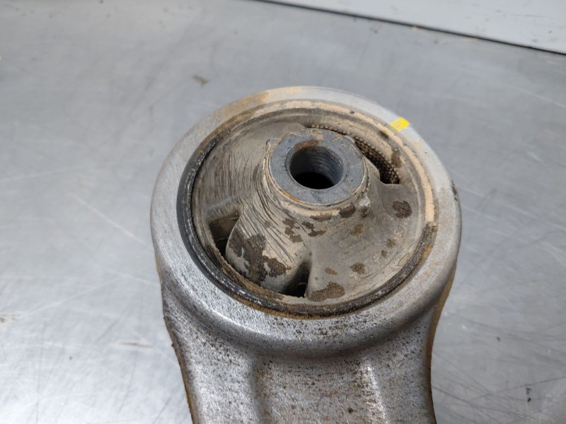 Recambio de brazo suspension inferior delantero derecho para kia niro concept referencia OEM IAM   