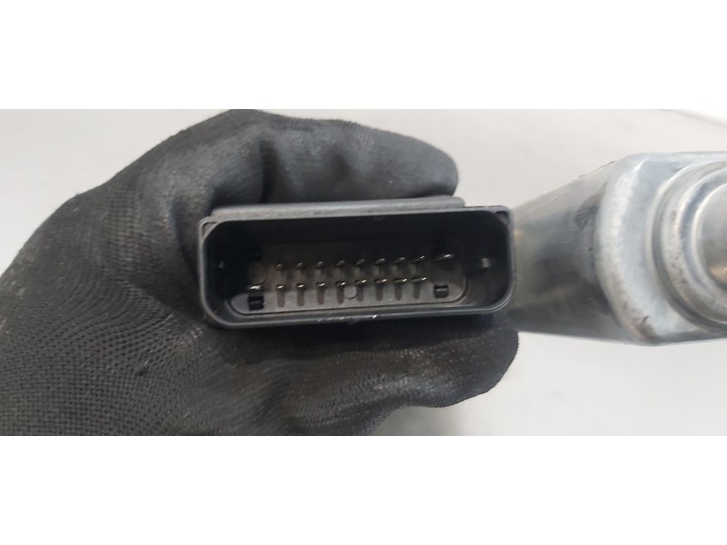 Recambio de motor elevalunas trasero derecho para volkswagen touran (1t1) advance referencia OEM IAM 1K0959704B   Recambio de motor elevalunas trasero derecho para volkswagen touran (1t1) advance referencia OEM IAM 1K0959704B