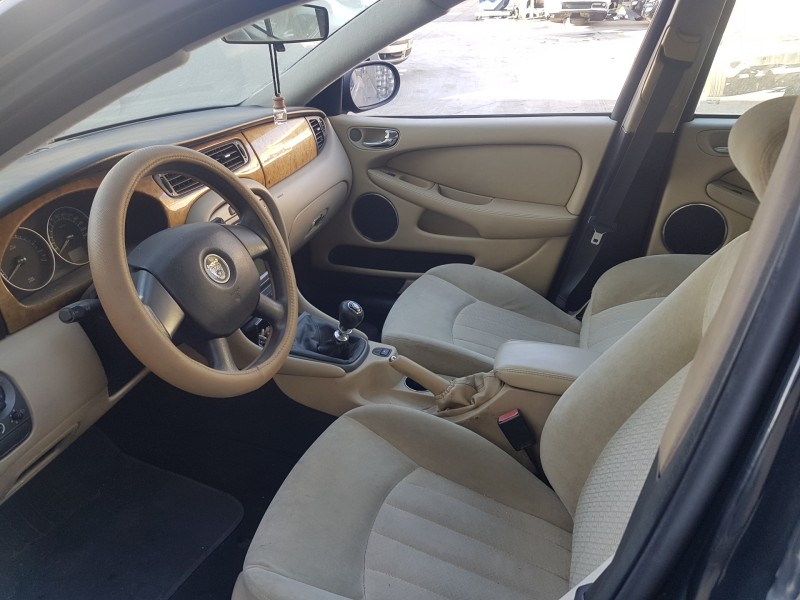 jaguar x-type del año 2004