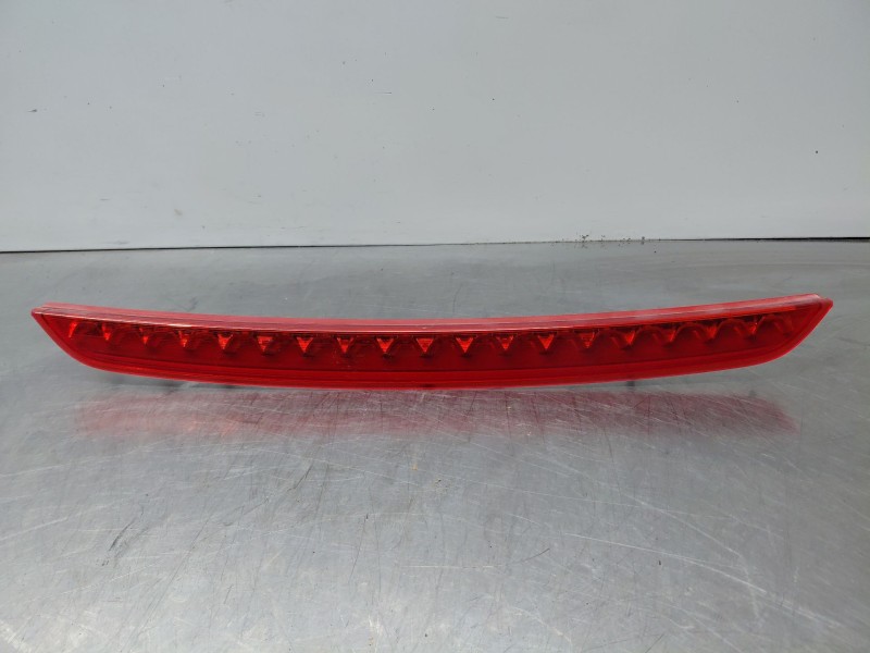 Recambio de luz central de freno para audi tt (8j3/8j9) coupe referencia OEM IAM   