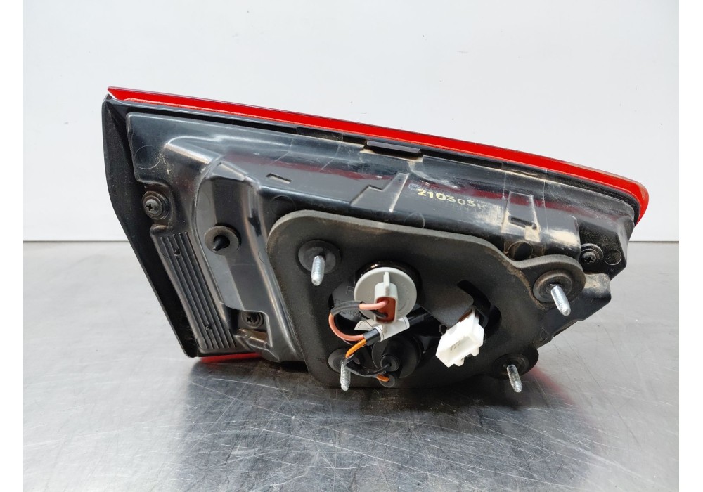 Recambio de piloto trasero derecho interior para hyundai i30 (pde, pd, pden) 1.5 referencia OEM IAM   