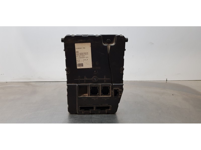 Recambio de modulo electronico para renault megane ii berlina 3p gt referencia OEM IAM 8200780018  