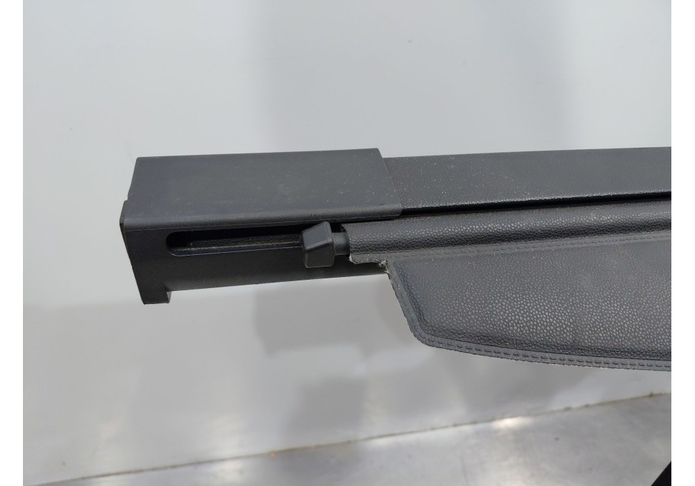 Recambio de bandeja trasera para opel zafira / zafira family b (a05) 1.9 cdti (m75) referencia OEM IAM 13143670  